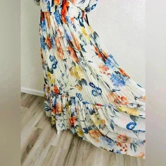 Express Floral Draped Sleeve Pleated Maxi Dress Size Large - Picture 8 of 14